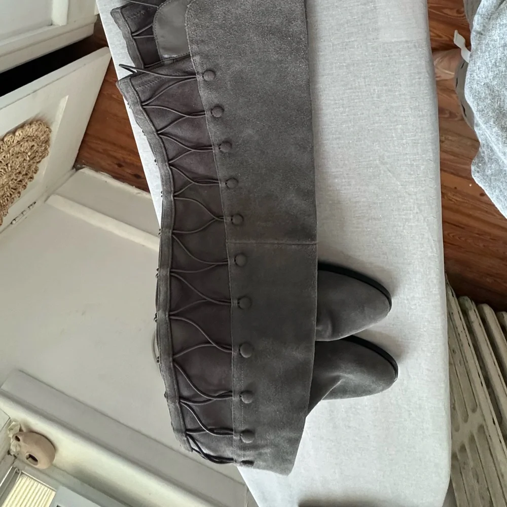 Vince Camuto Gray Over the Knee Boots suede - Picture 5 of 9